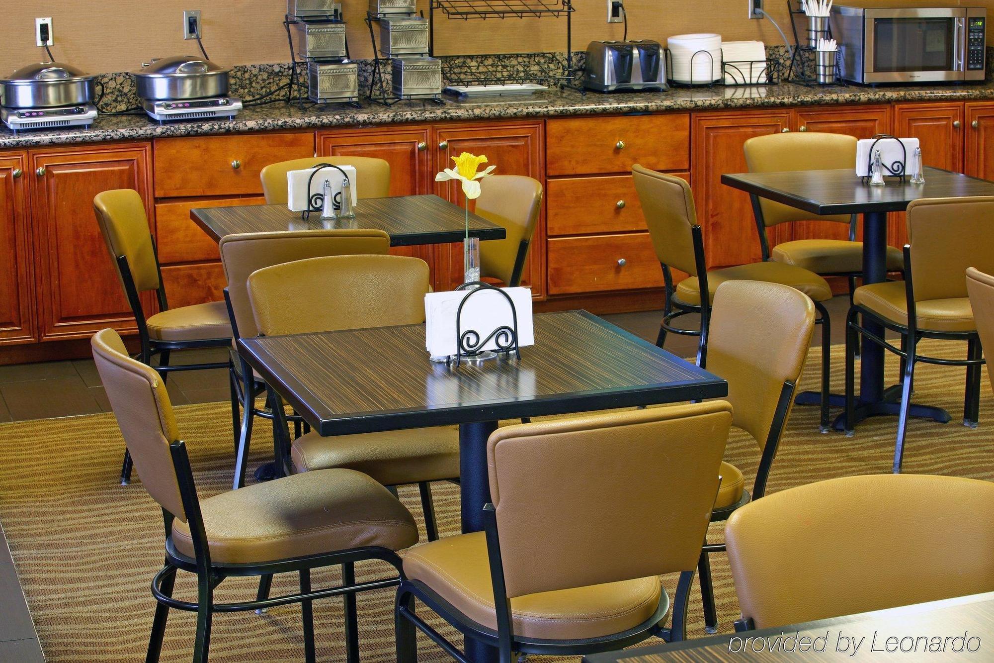 Best Western Innsuites Phoenix Hotel & Suites Restoran foto