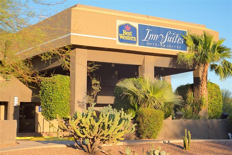Best Western Innsuites Phoenix Hotel & Suites Bagian luar foto